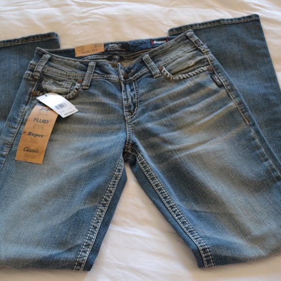 M_5bf26dacaaa5b88406ce7502